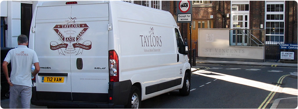 Man and van Removals fully loaded and ready to leave the UK